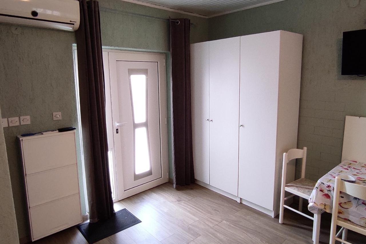 Studio Punat 5410A ภายนอก รูปภาพ